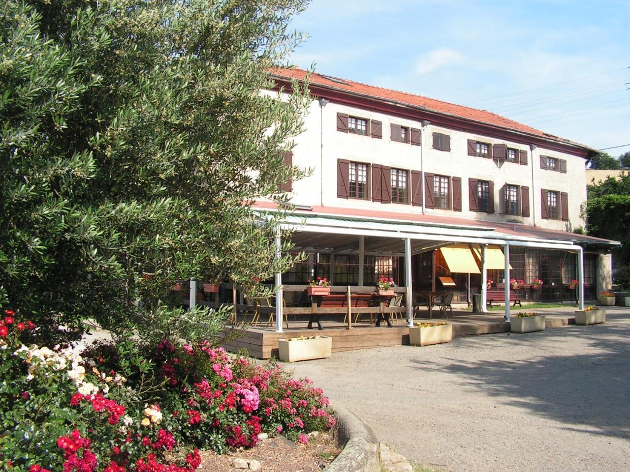 Domaine De La Barolliere Hotel Saint-Paul-en-Jarez Buitenkant foto